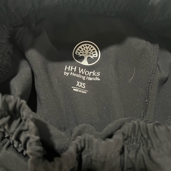 Healing hands scrubs set - Picture 5 of 6